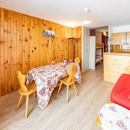 Moderne 25m² Pour 4 Pers, Au Pied Des Pistes - Fr-1-807-39 Saint-François-Longchamp